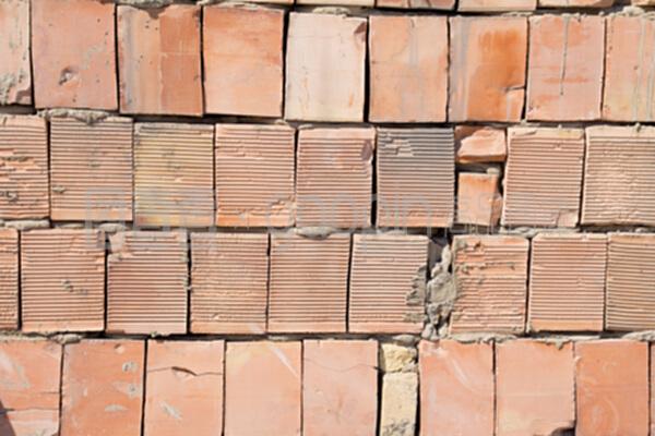 砖瓦 一部沉静的建筑史诗